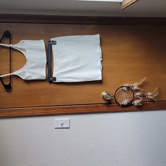 💎Fashion nova💎 two piece skirt and crop top - Picture 3 of 3